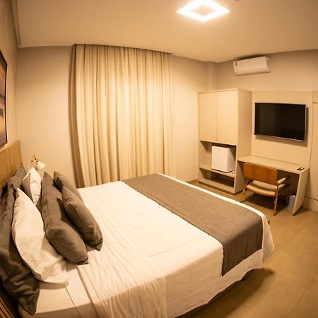 Brii Hotel Araguaína Buitenkant foto