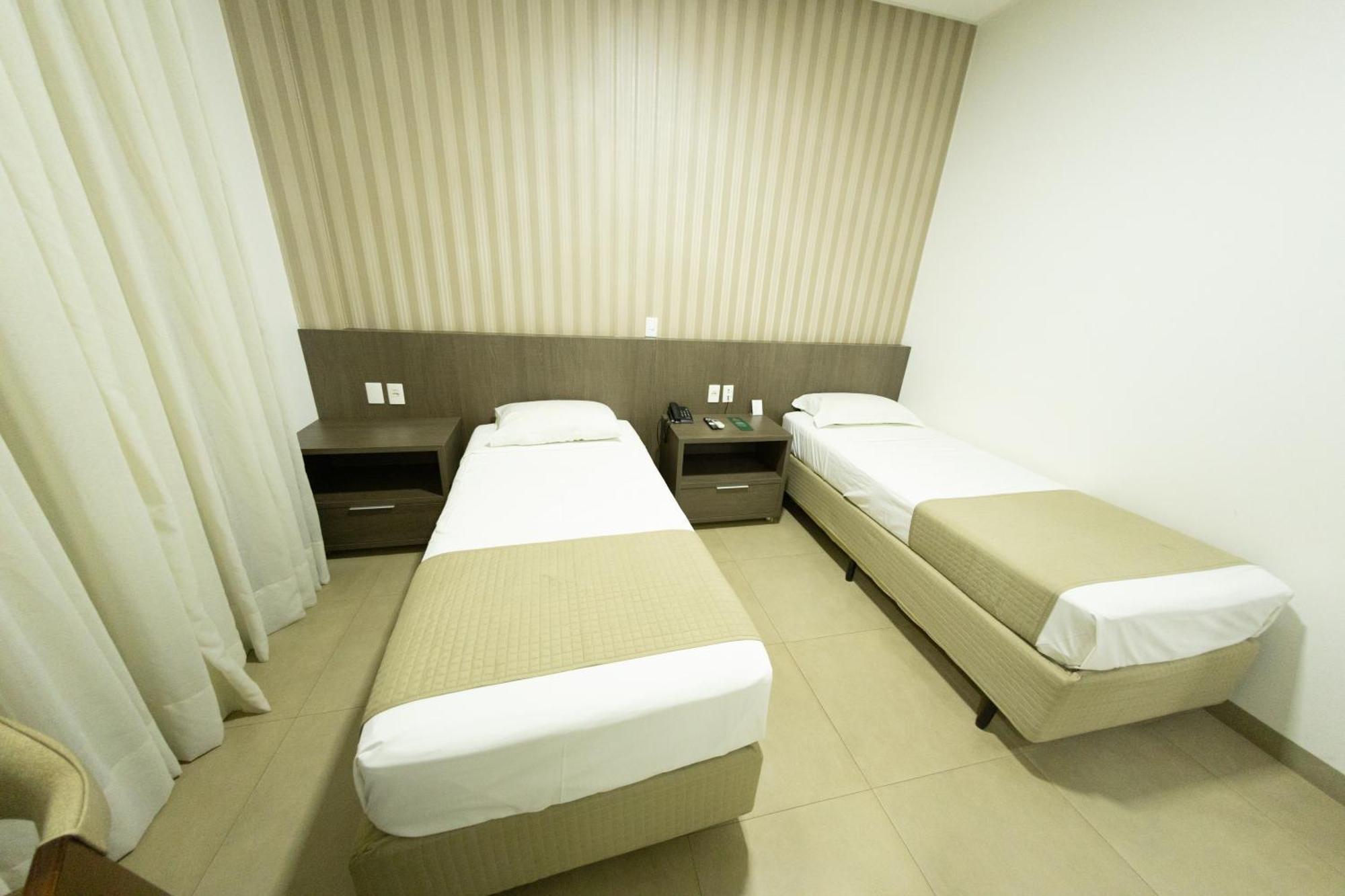Brii Hotel Araguaína Buitenkant foto