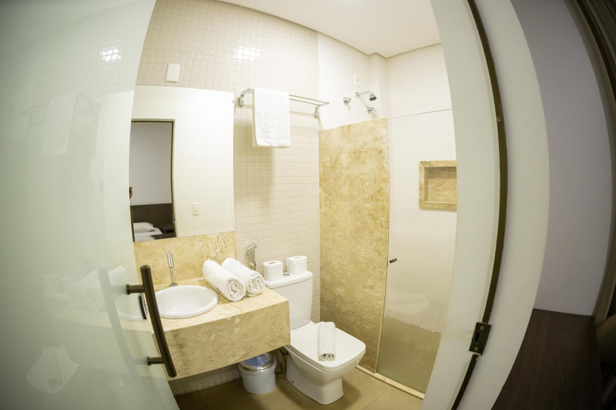 Brii Hotel Araguaína Buitenkant foto