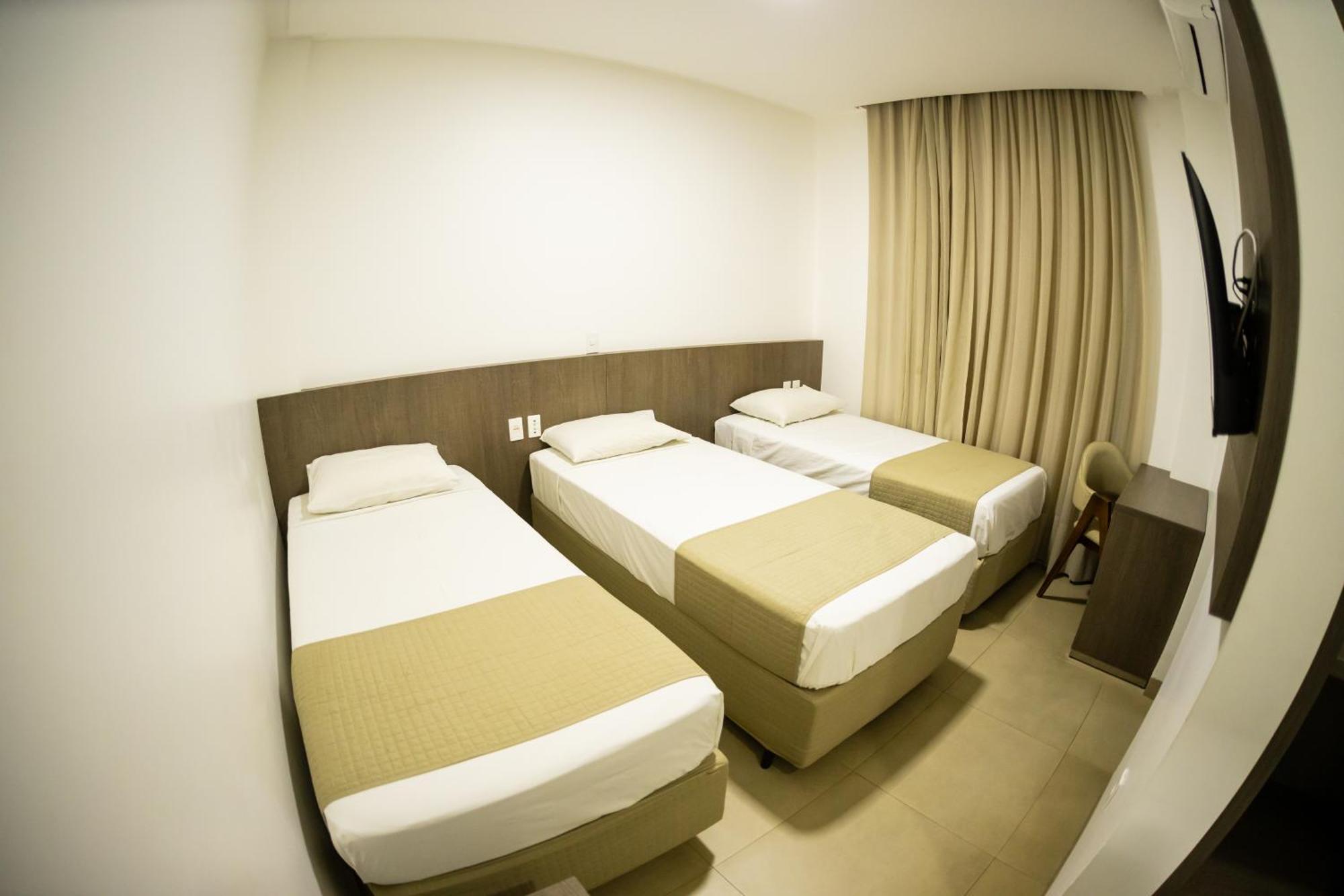 Brii Hotel Araguaína Buitenkant foto