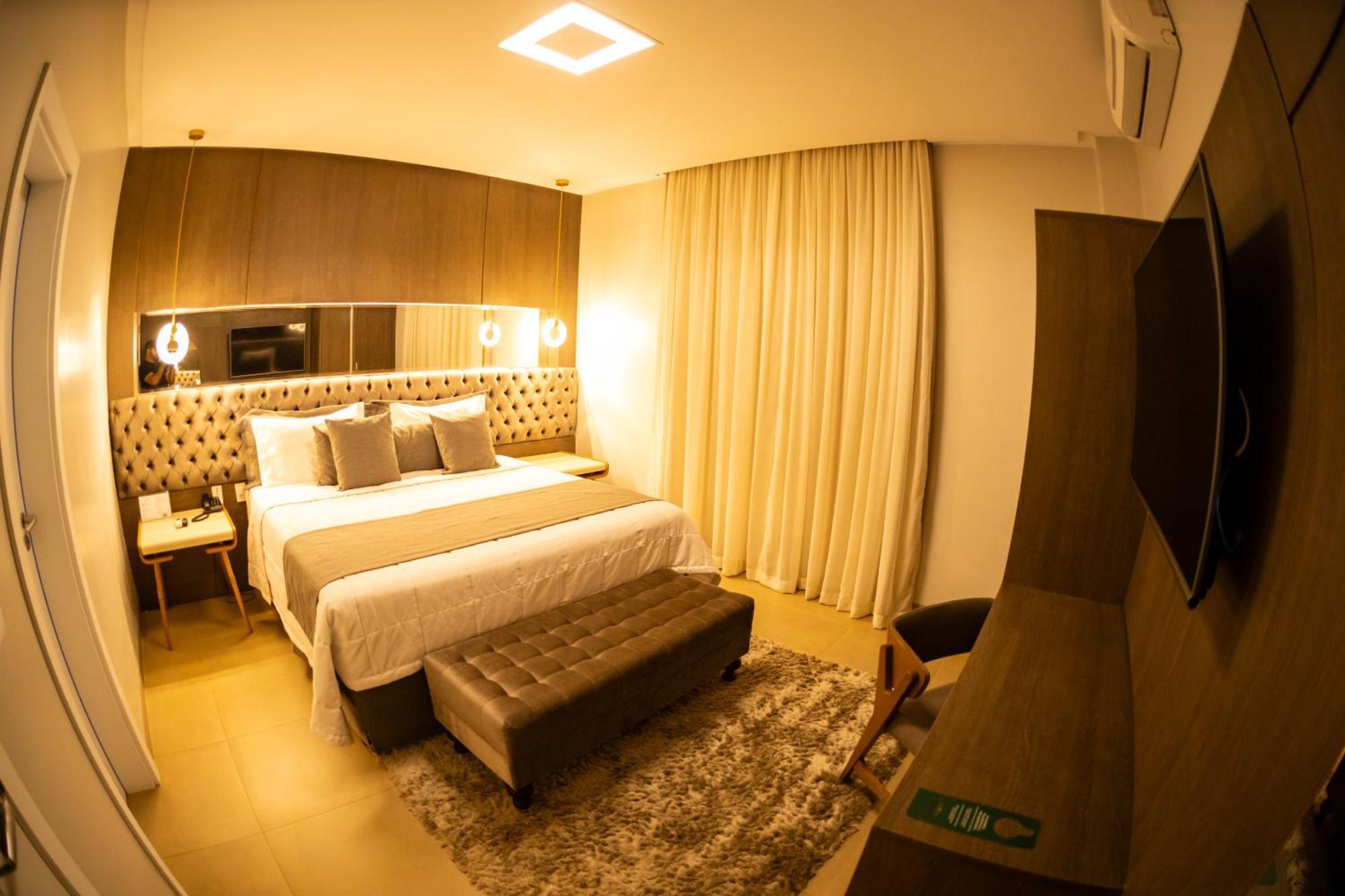 Brii Hotel Araguaína Buitenkant foto
